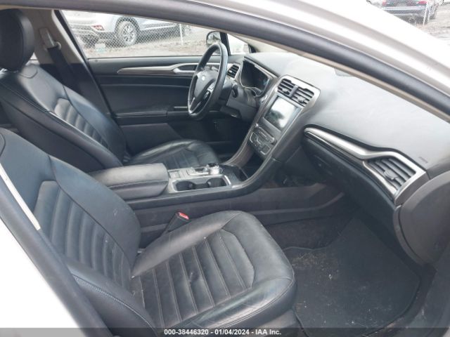 Photo 4 VIN: 3FA6P0PU7HR121592 - FORD FUSION ENERGI 