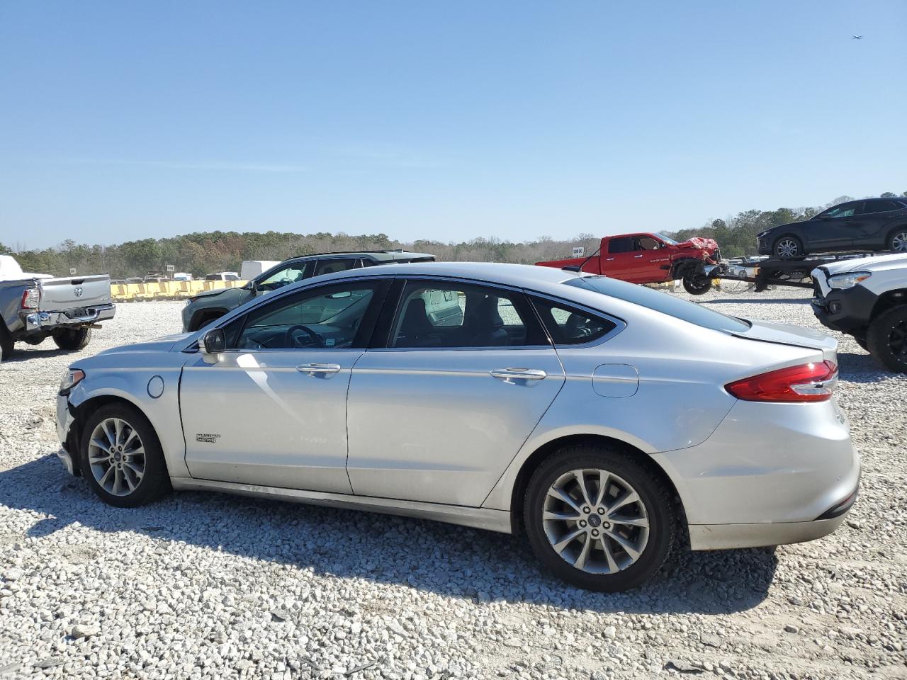 Photo 1 VIN: 3FA6P0PU7JR106404 - FORD FUSION 