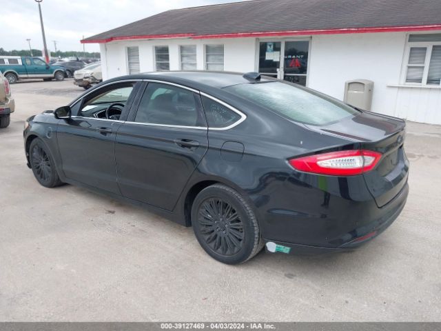 Photo 2 VIN: 3FA6P0PU8FR235128 - FORD FUSION ENERGI 