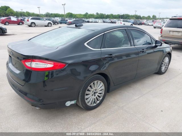 Photo 3 VIN: 3FA6P0PU8FR235128 - FORD FUSION ENERGI 