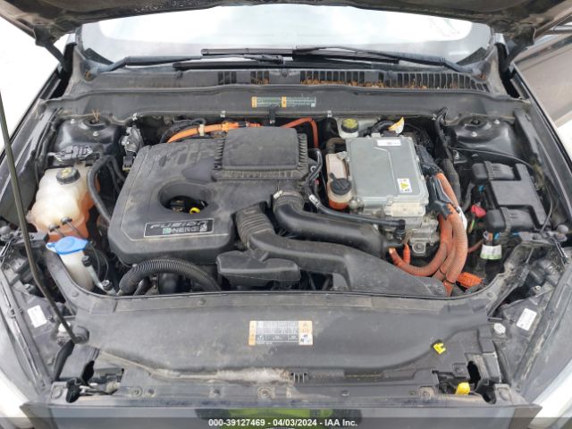 Photo 9 VIN: 3FA6P0PU8FR235128 - FORD FUSION ENERGI 