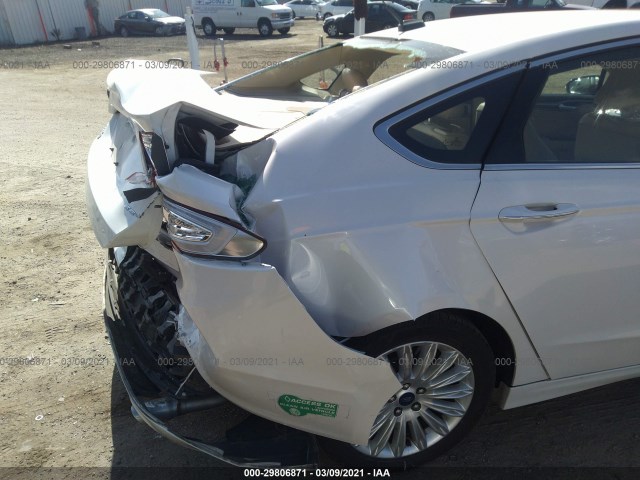 Photo 5 VIN: 3FA6P0PU8FR284183 - FORD FUSION 