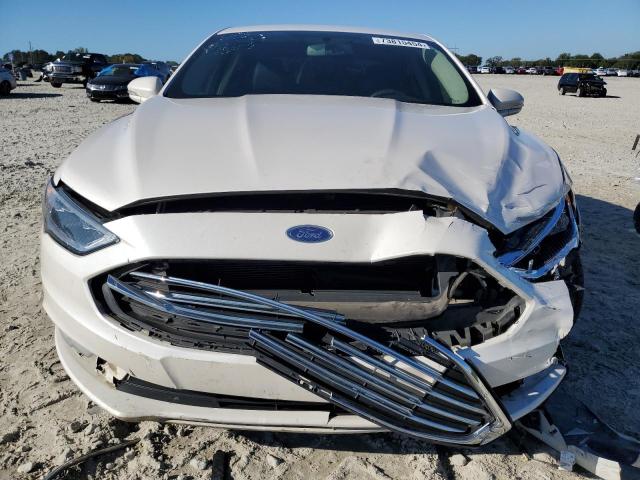 Photo 4 VIN: 3FA6P0PU8HR129328 - FORD FUSION SE 