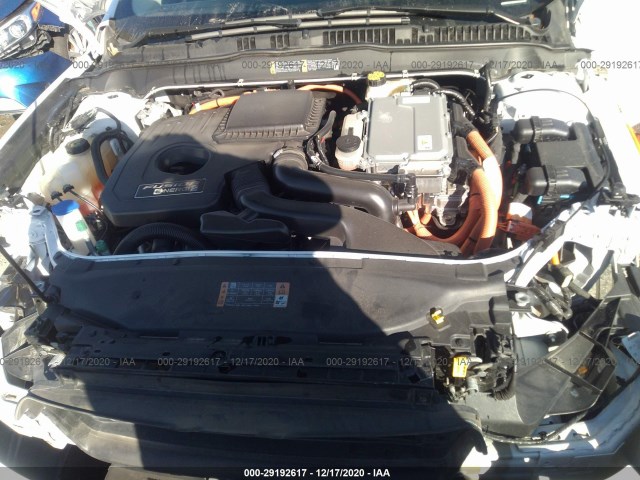 Photo 9 VIN: 3FA6P0PU8HR275566 - FORD FUSION ENERGI 