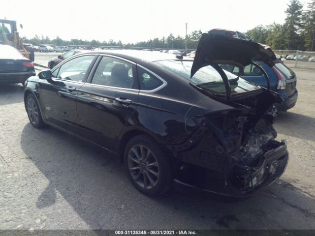 Photo 2 VIN: 3FA6P0PU8HR345566 - FORD FUSION ENERGI 