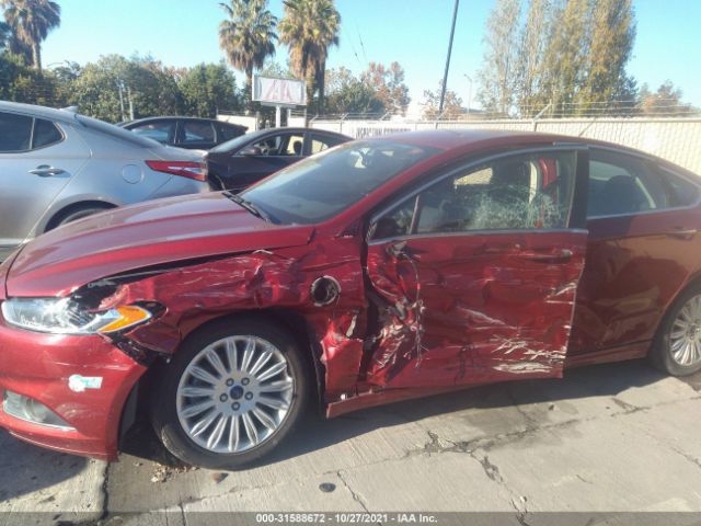 Photo 5 VIN: 3FA6P0PU9GR194686 - FORD FUSION ENERGI 