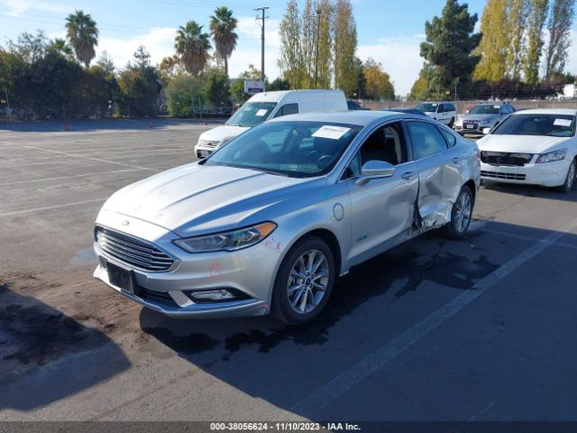 Photo 1 VIN: 3FA6P0PU9HR329909 - FORD FUSION ENERGI 