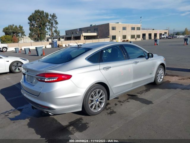 Photo 3 VIN: 3FA6P0PU9HR329909 - FORD FUSION ENERGI 