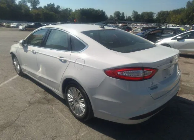 Photo 2 VIN: 3FA6P0PUXFR285173 - FORD FUSION ENERGI 