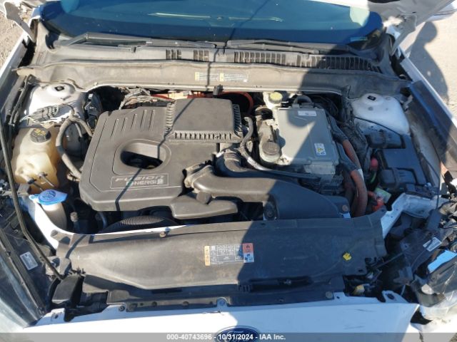 Photo 9 VIN: 3FA6P0PUXGR123089 - FORD FUSION 