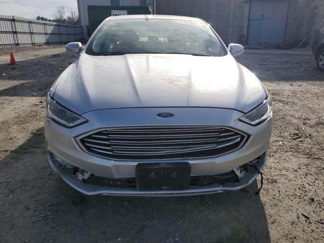 Photo 4 VIN: 3FA6P0PUXHR208631 - FORD FUSION 