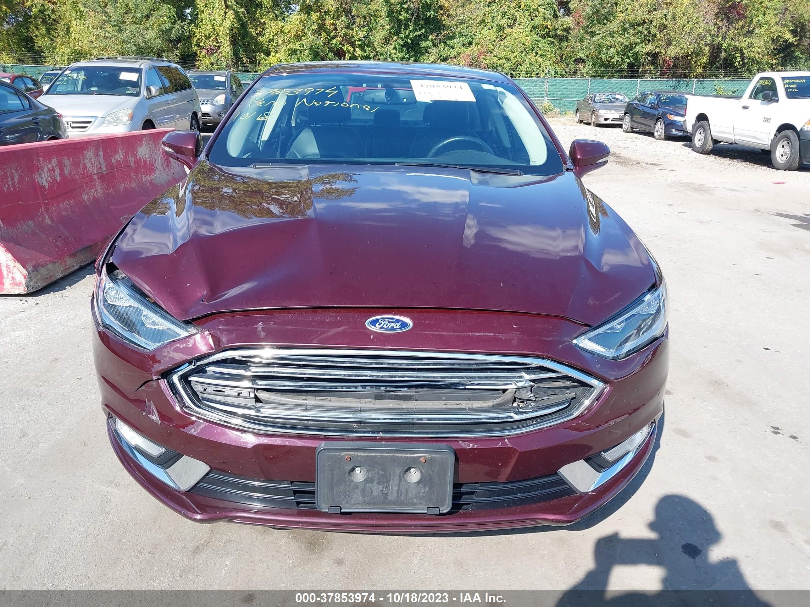 Photo 11 VIN: 3FA6P0PUXHR226966 - FORD FUSION 