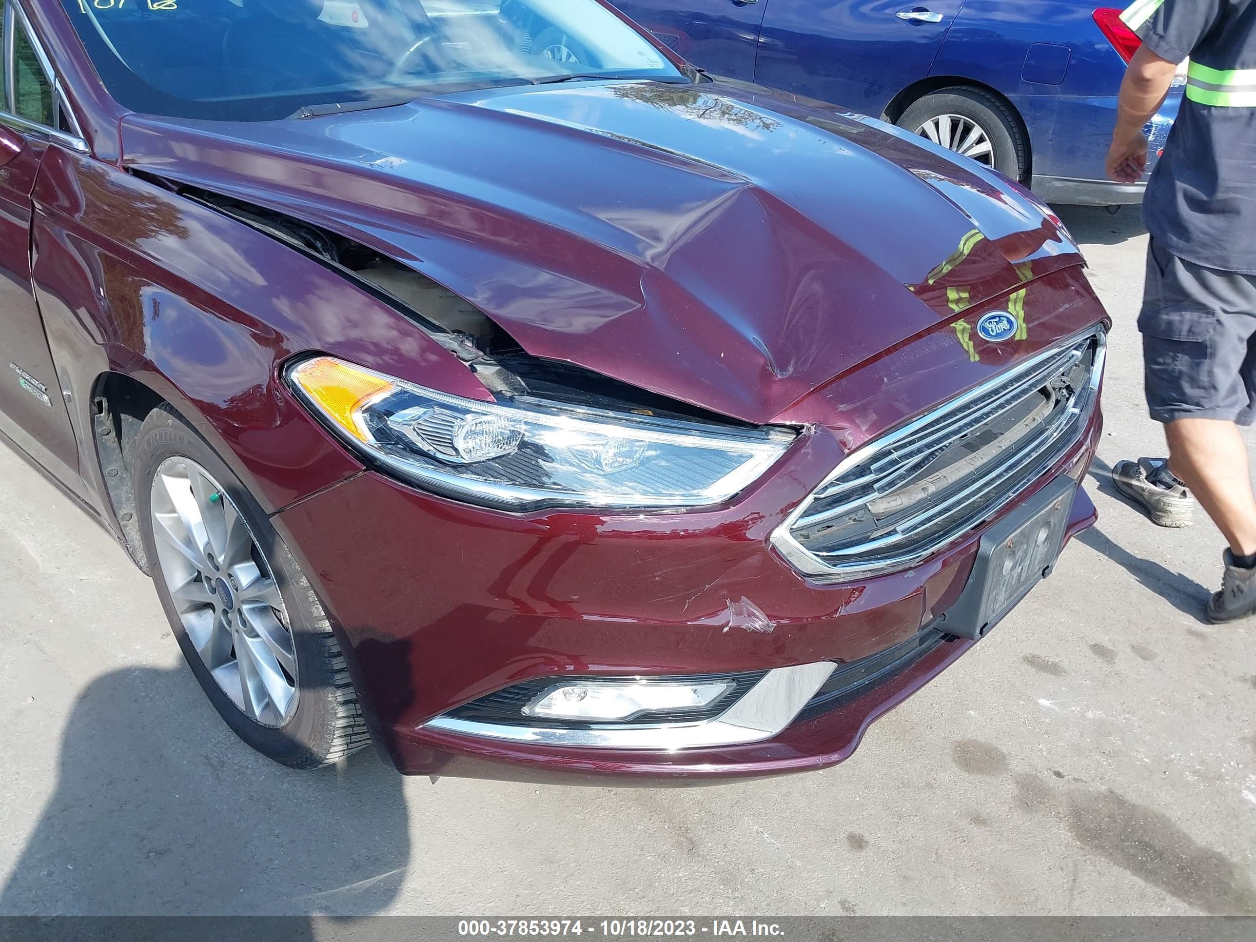 Photo 5 VIN: 3FA6P0PUXHR226966 - FORD FUSION 