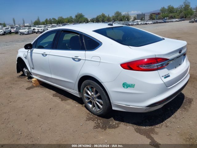 Photo 2 VIN: 3FA6P0PUXHR379931 - FORD FUSION 