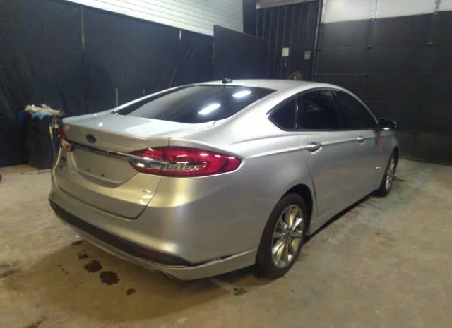 Photo 3 VIN: 3FA6P0PUXJR178715 - FORD FUSION ENERGI 