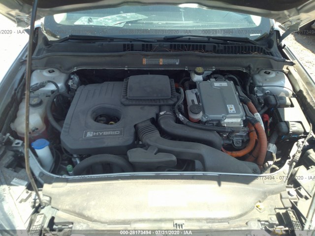 Photo 9 VIN: 3FA6P0RU0JR181958 - FORD FUSION HYBRID 