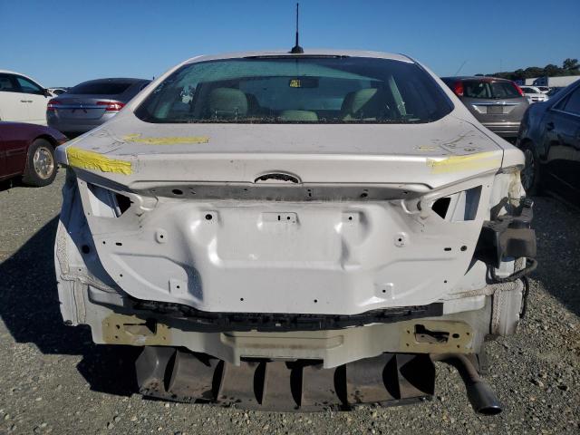 Photo 5 VIN: 3FA6P0RU1FR281588 - FORD FUSION HYBRID 