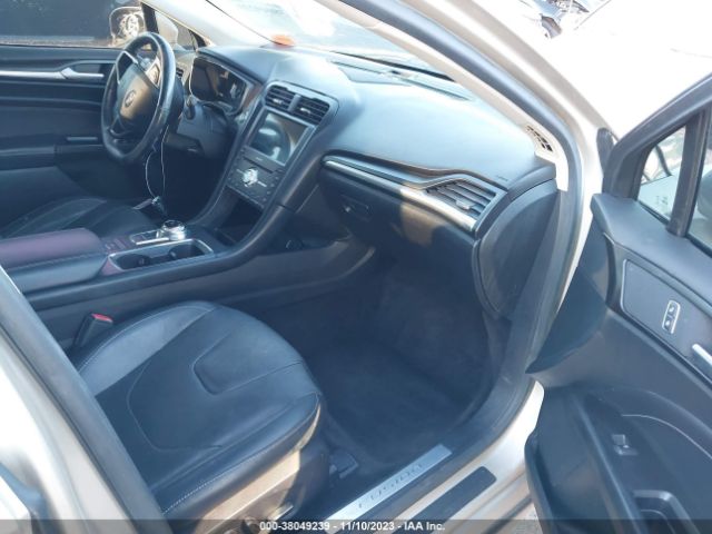 Photo 4 VIN: 3FA6P0RU1HR137445 - FORD FUSION HYBRID 