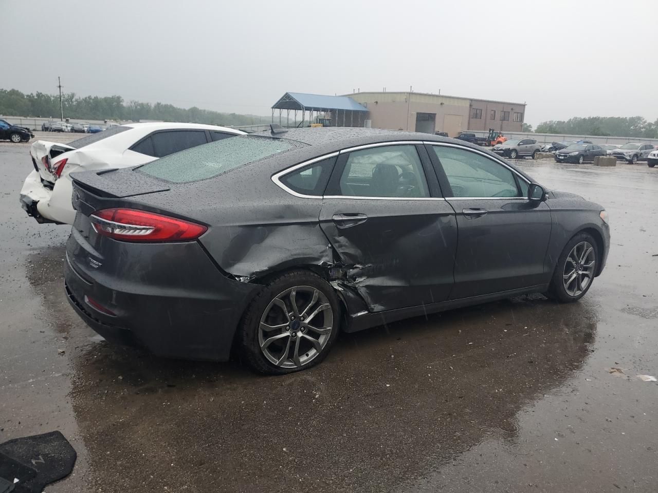 Photo 2 VIN: 3FA6P0RU1LR157218 - FORD FUSION 