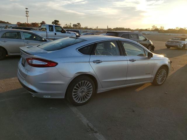 Photo 2 VIN: 3FA6P0RU2ER289519 - FORD FUSION 