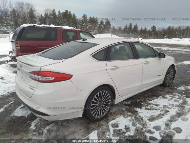 Photo 3 VIN: 3FA6P0RU2HR233102 - FORD FUSION 