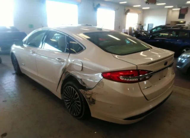 Photo 2 VIN: 3FA6P0RU2JR241397 - FORD FUSION HYBRID 