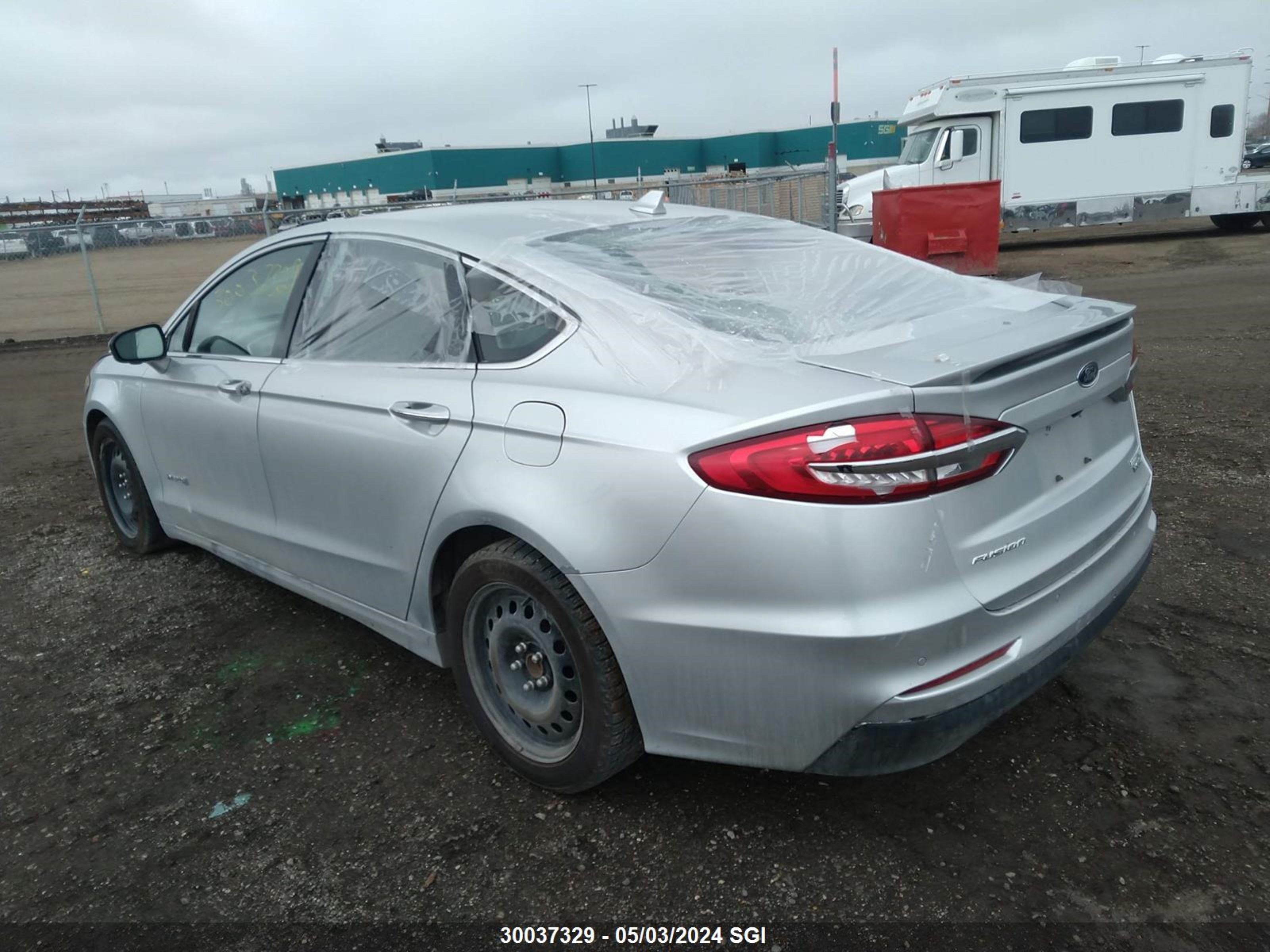 Photo 2 VIN: 3FA6P0RU2KR155332 - FORD FUSION 