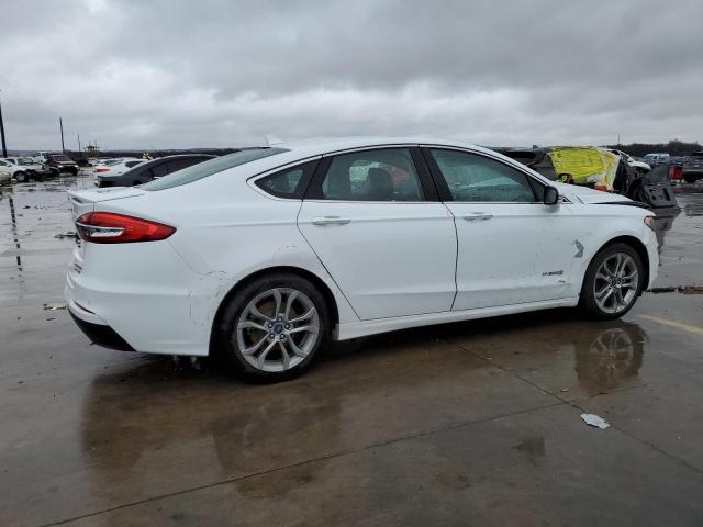 Photo 2 VIN: 3FA6P0RU2KR181042 - FORD FUSION TIT 