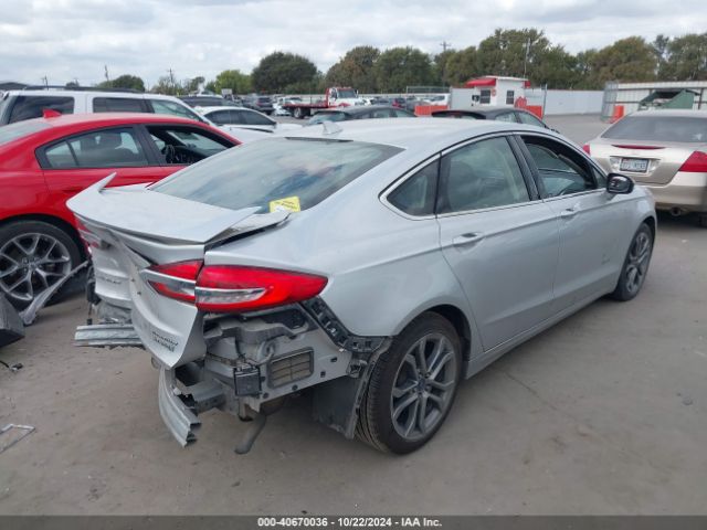 Photo 3 VIN: 3FA6P0RU2KR188282 - FORD FUSION 