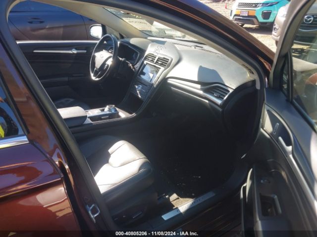 Photo 4 VIN: 3FA6P0RU2KR211737 - FORD FUSION 