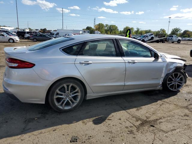 Photo 2 VIN: 3FA6P0RU2KR236332 - FORD FUSION 