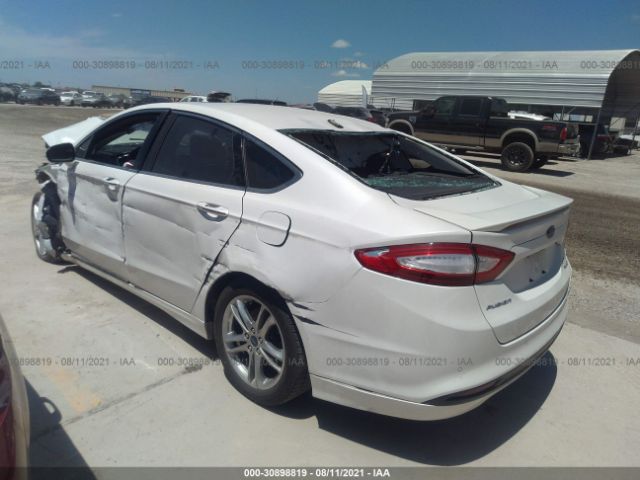 Photo 2 VIN: 3FA6P0RU3FR304725 - FORD FUSION 