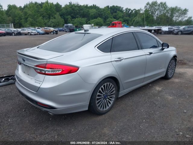 Photo 3 VIN: 3FA6P0RU3JR124198 - FORD FUSION 