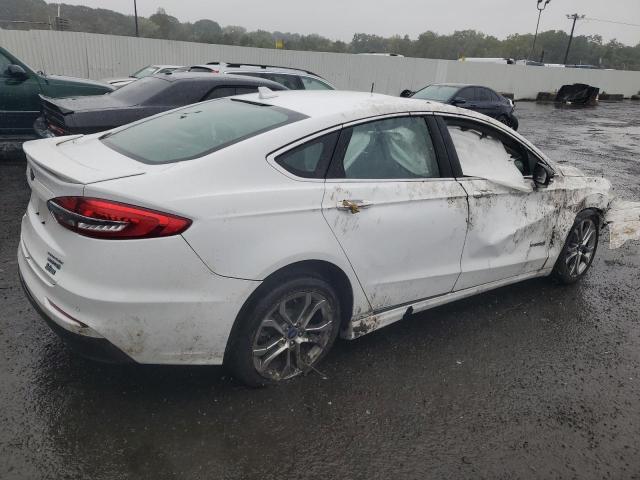 Photo 2 VIN: 3FA6P0RU3KR124221 - FORD FUSION 