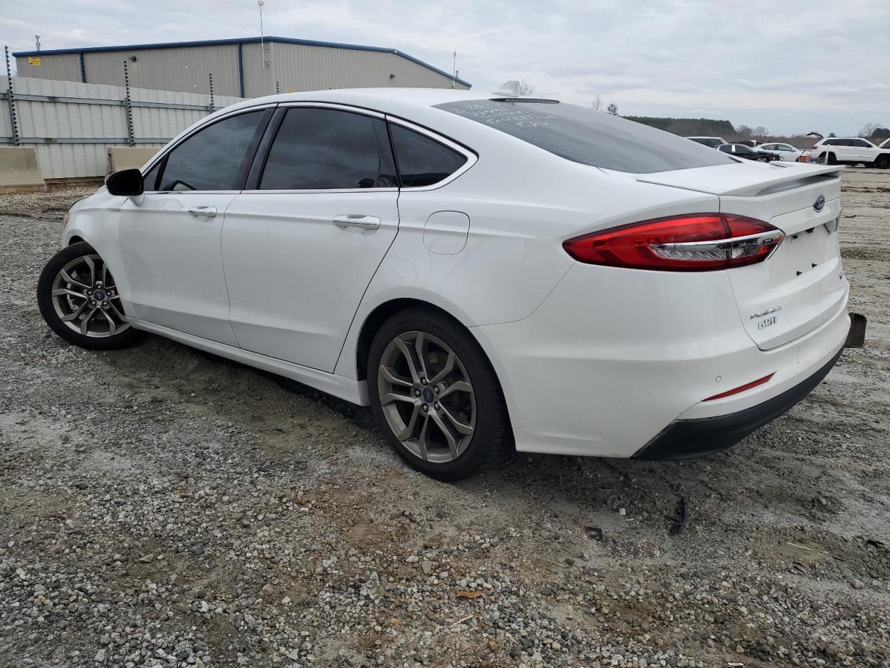 Photo 1 VIN: 3FA6P0RU3LR139609 - FORD FUSION 