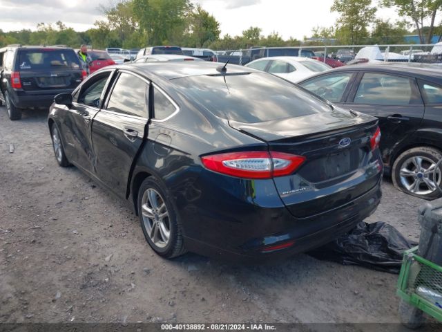 Photo 2 VIN: 3FA6P0RU4FR201216 - FORD FUSION 