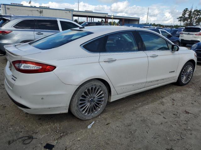 Photo 2 VIN: 3FA6P0RU5ER100250 - FORD FUSION TIT 