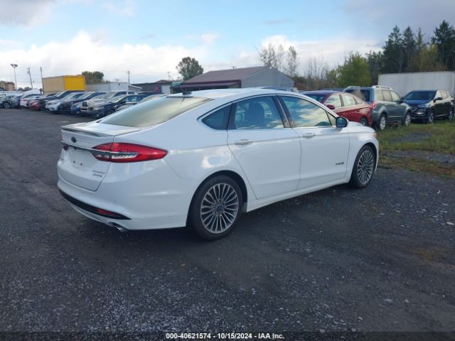 Photo 3 VIN: 3FA6P0RU5JR102686 - FORD FUSION 