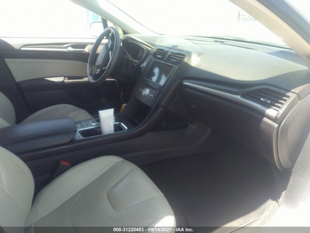 Photo 4 VIN: 3FA6P0RU5JR143271 - FORD FUSION HYBRID 