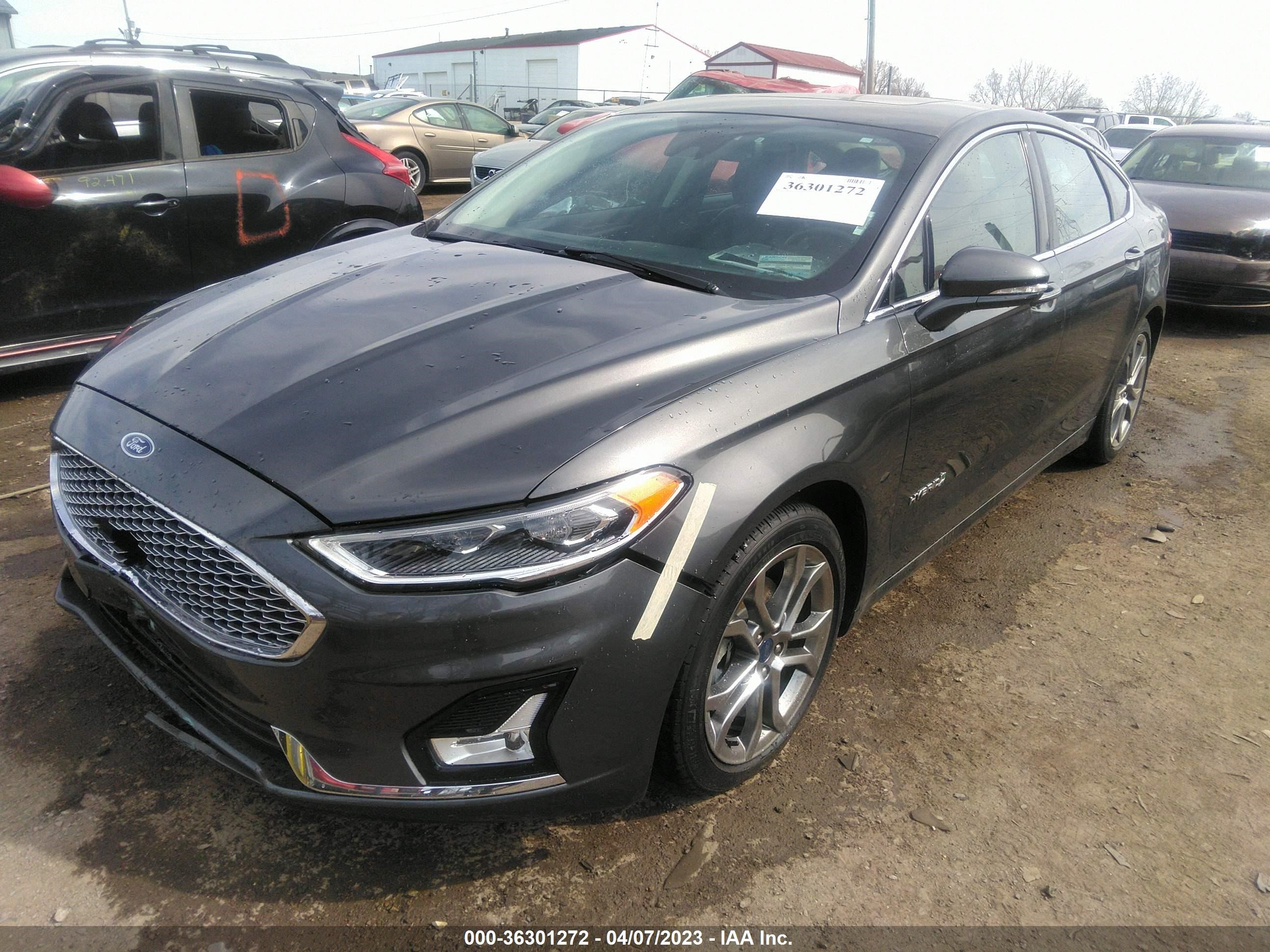 Photo 1 VIN: 3FA6P0RU5KR256204 - FORD FUSION 