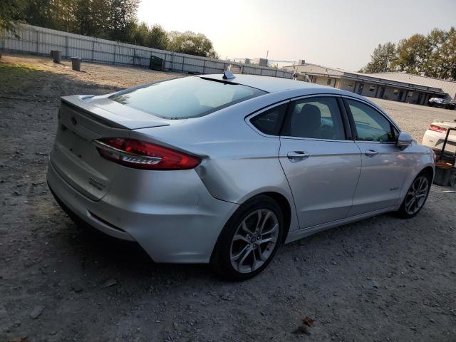 Photo 2 VIN: 3FA6P0RU5KR273391 - FORD FUSION TIT 