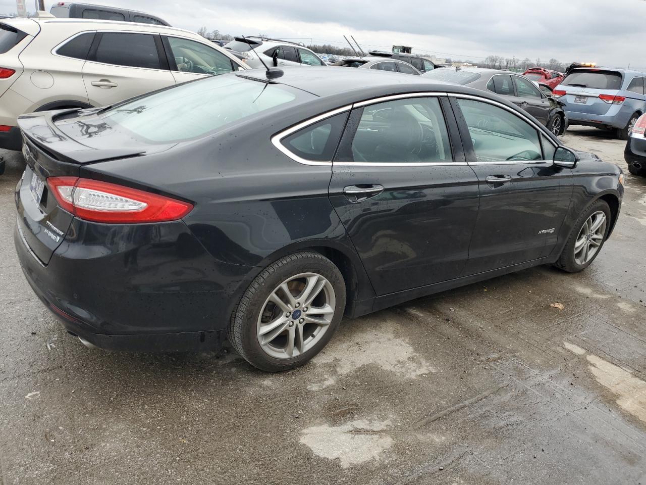 Photo 2 VIN: 3FA6P0RU6FR289346 - FORD FUSION 