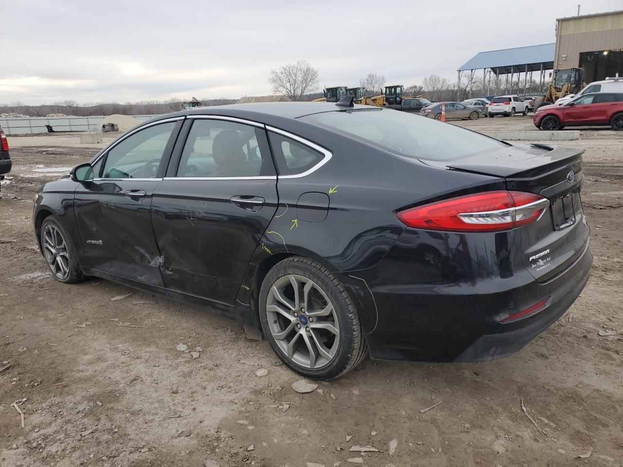 Photo 1 VIN: 3FA6P0RU6KR241579 - FORD FUSION 