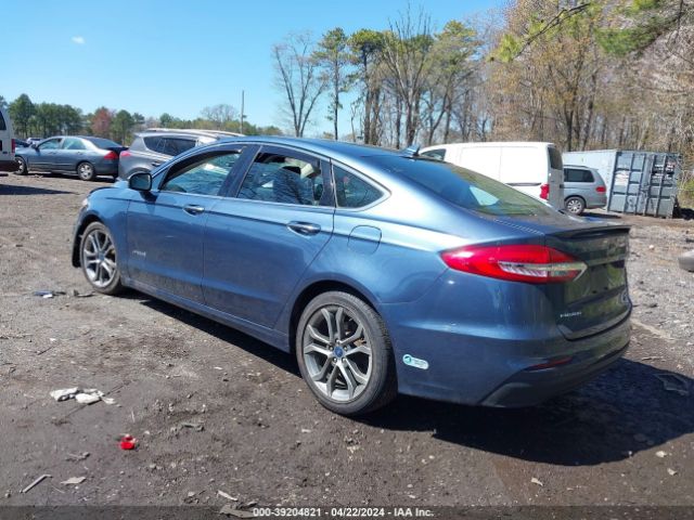 Photo 2 VIN: 3FA6P0RU7KR141295 - FORD FUSION HYBRID 