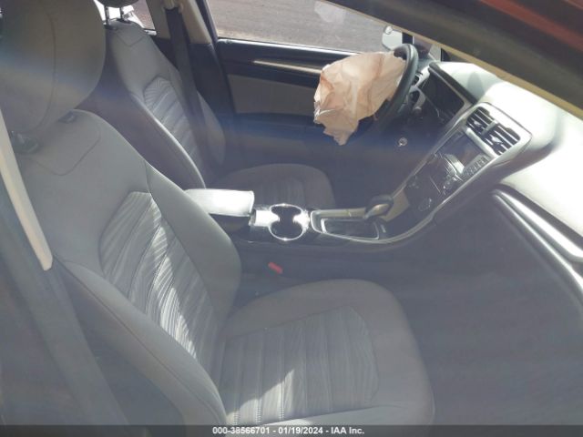 Photo 4 VIN: 3FA6P0RU8FR257885 - FORD FUSION HYBRID 