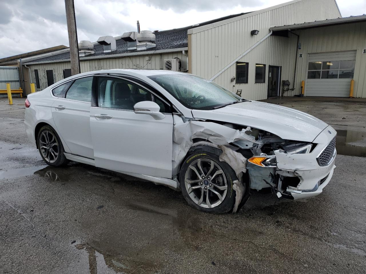 Photo 3 VIN: 3FA6P0RU8LR205149 - FORD FUSION 