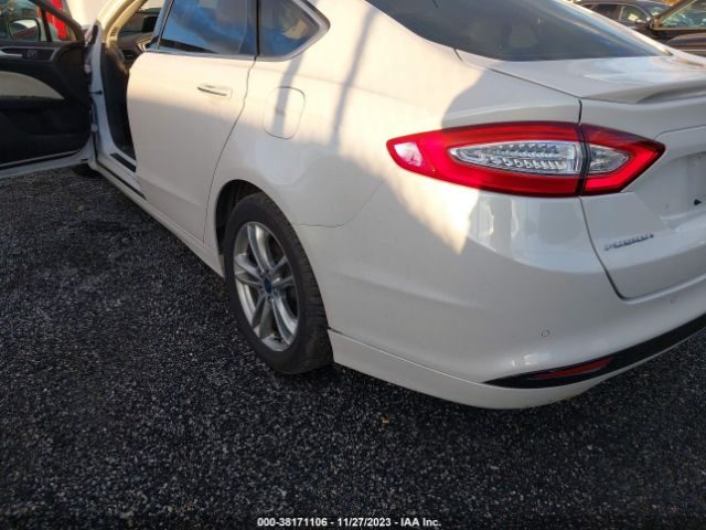 Photo 2 VIN: 3FA6P0RU9FR247348 - FORD FUSION HYBRID 