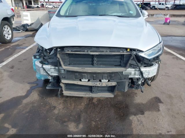 Photo 5 VIN: 3FA6P0RUXJR158896 - FORD FUSION HYBRID 