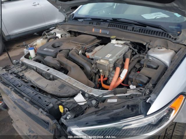 Photo 9 VIN: 3FA6P0RUXJR158896 - FORD FUSION HYBRID 