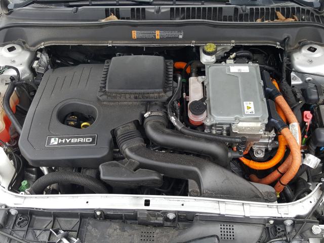 Photo 6 VIN: 3FA6P0RUXJR168666 - FORD FUSION TIT 